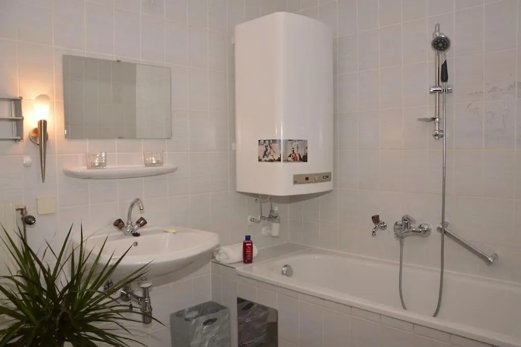 U-Room - Im Herzen Von Graz Apartment